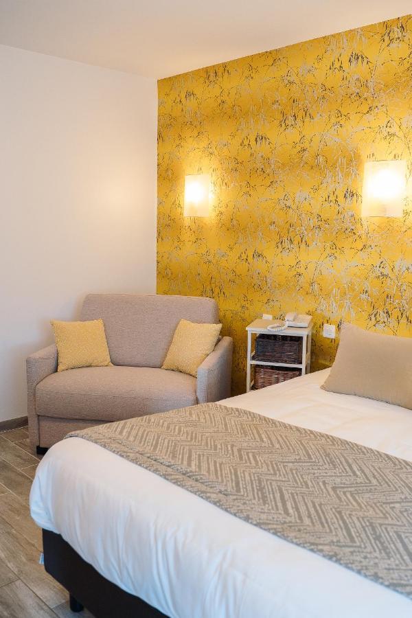Hotel Les Agapanthes Ploubazlanec Buitenkant foto